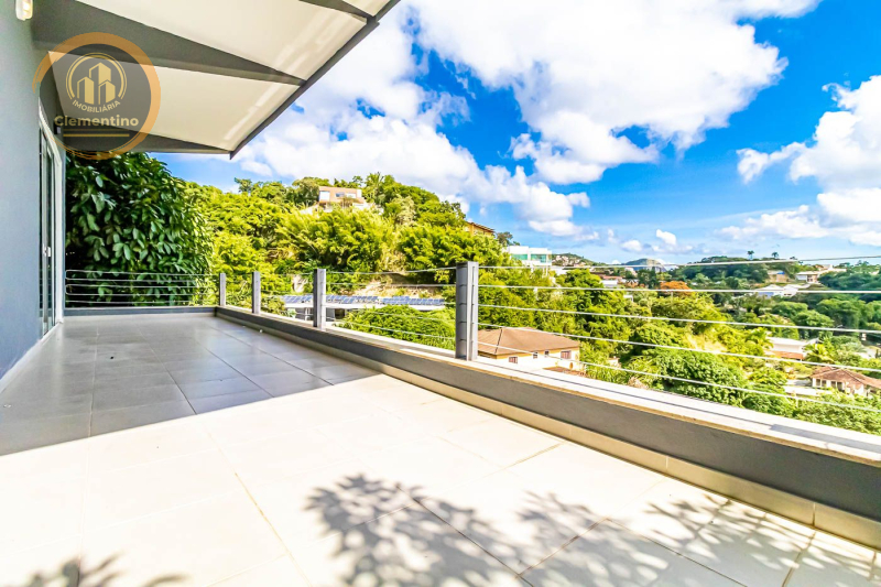 Casa de condomínio à venda com 4 quartos, 436m² - Vila Progresso,Niterói